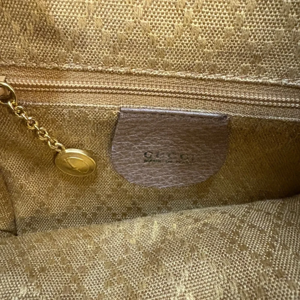 Vintage Authentic Gucci Suede Drawstring Backpack –‎ Brown